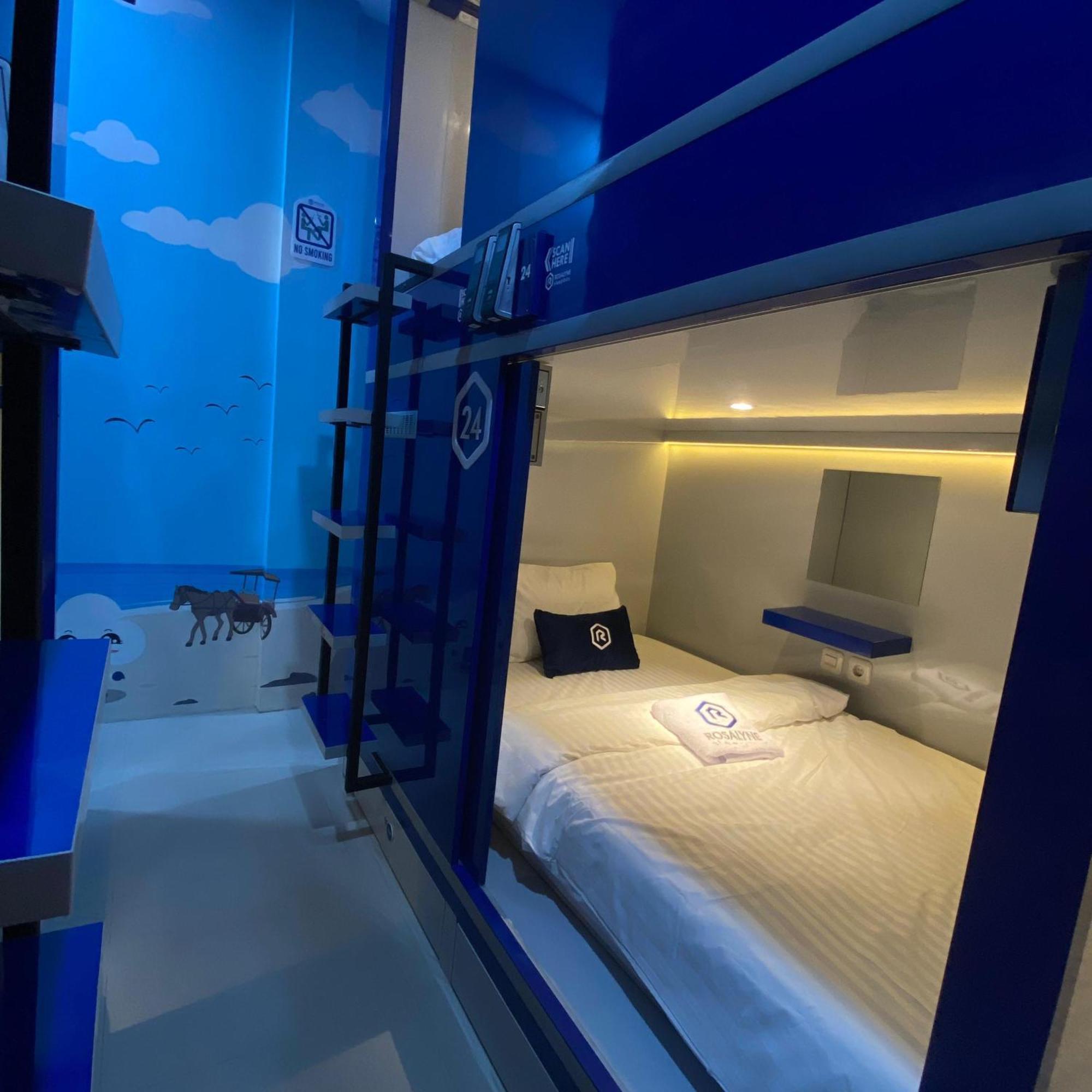 Rosalyne Sleepbox Malioboro 3 Hotel Yogyakarta Luaran gambar